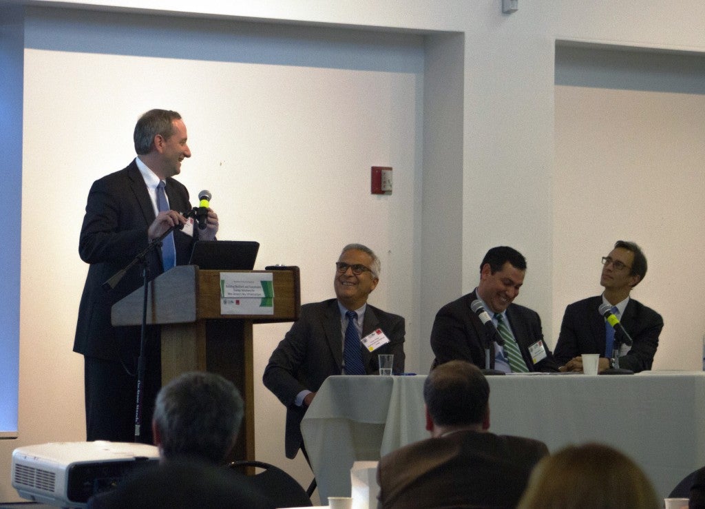 From left to right: Bruce Schlein, Director, Alternative Energy Finance, Citi; Vic Rojas, EDF senior manager, financial policy; Bryan Garcia, President, Connecticut Green Bank; Alfred Griffin, President, NY Green Bank