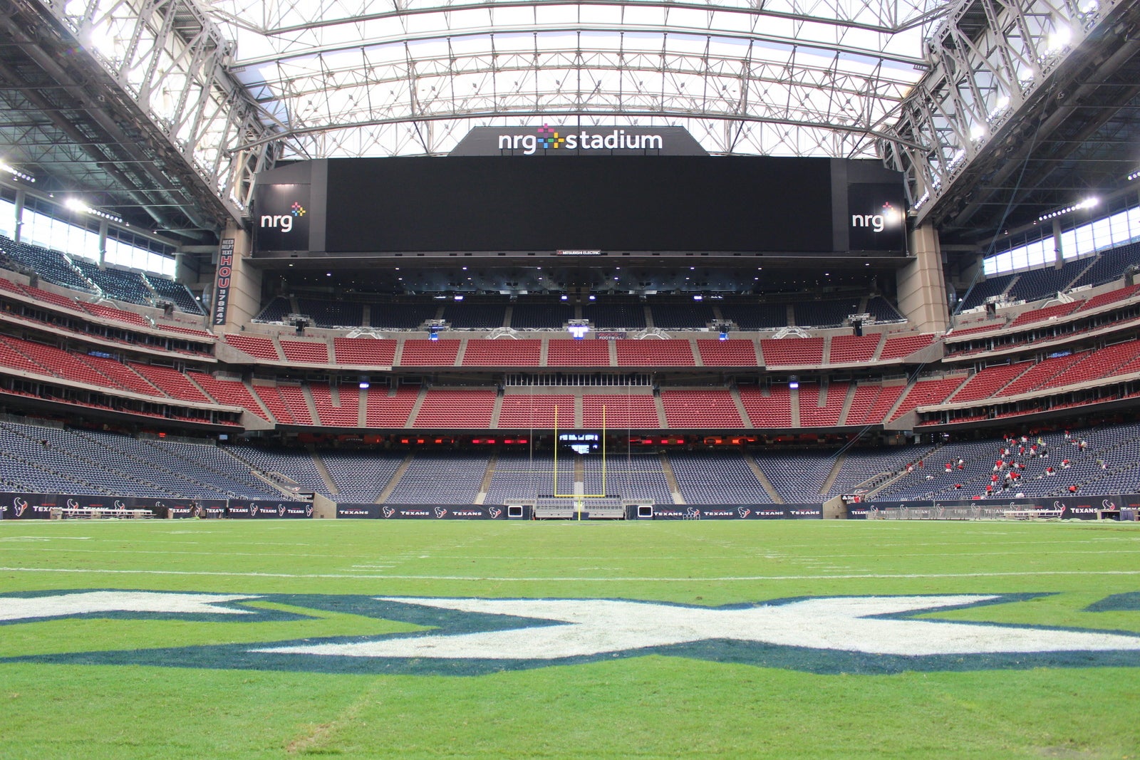 This Year’s Super Bowl is Energy-Efficient. Shouldn’t Texas Be?
