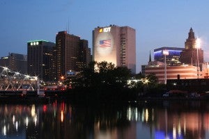 Newark,_New_Jersey_at_night