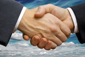 handshake_iStock_000000409076_L3