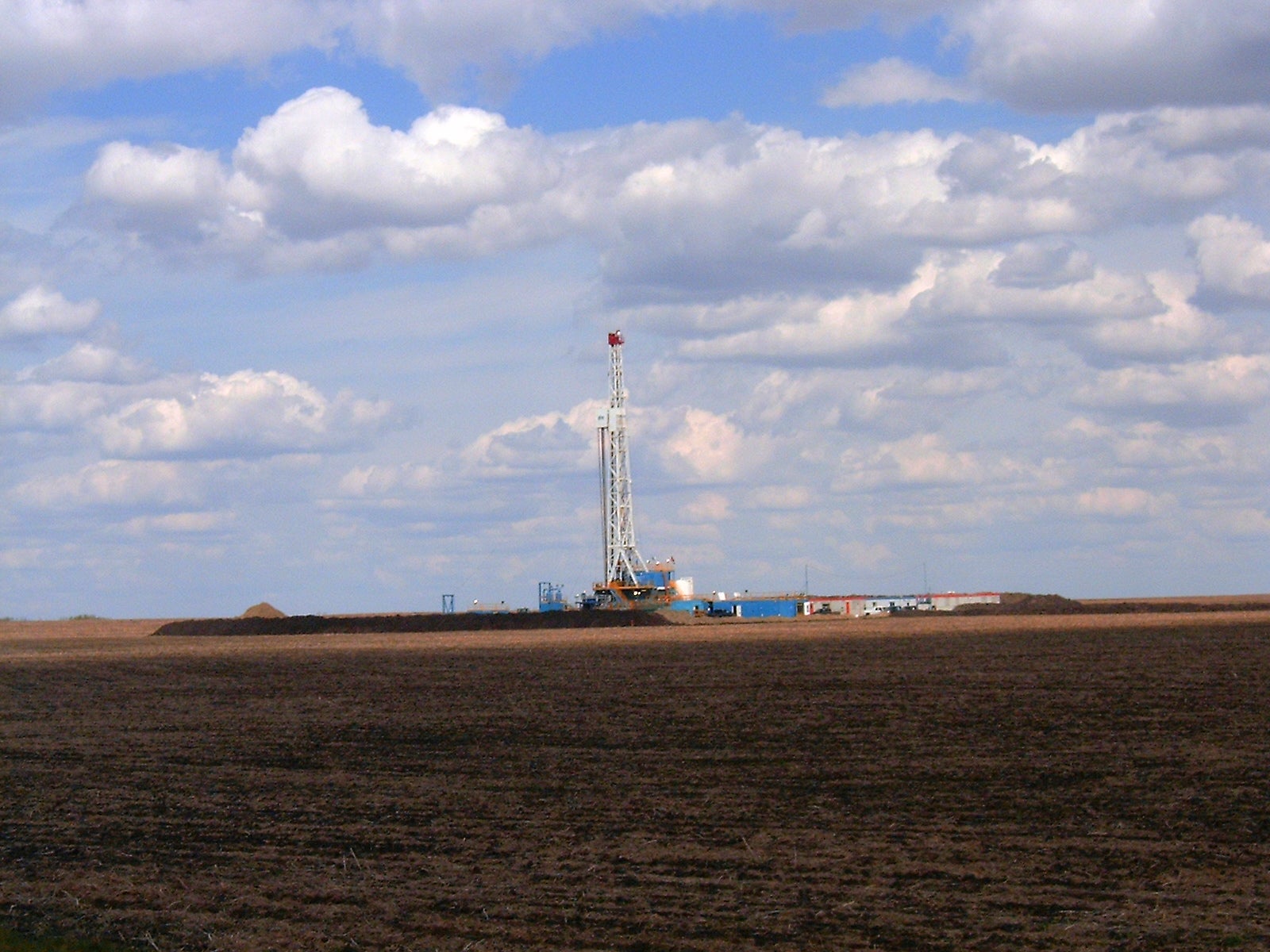 alberta_drilling-well