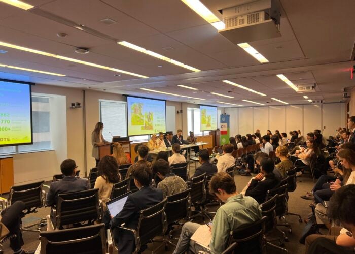 Cornell-Atkinson-NYCW-event-panel Panelists discuss data-driven climate adaption solutions at the New York Climate Week event hosted by Cornell Atkinson Center for Sustainability and Environmental Defense Fund with the Community Data Health Initiative, City of Detroit, NYC Department of Health, NYU’s City Health program and the African American Mayors Association.